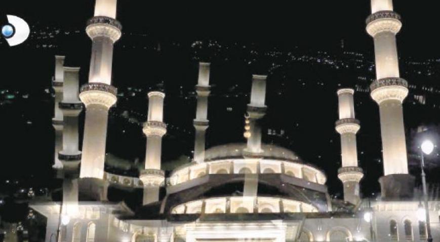 Külliye’de Berat Kandili özel yayını