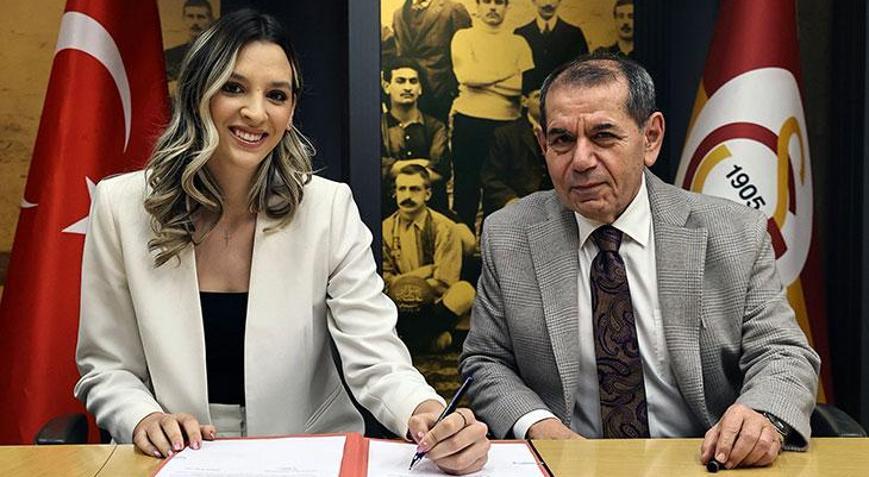 Galatasaray Daikinde Alexia Carutasunun sözleşmesi uzatıldı