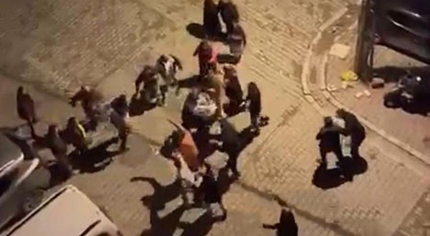 Esenyurtta gürültü kavgası Akrabaları toplayıp ev bastı, hamile kadın darp edildi