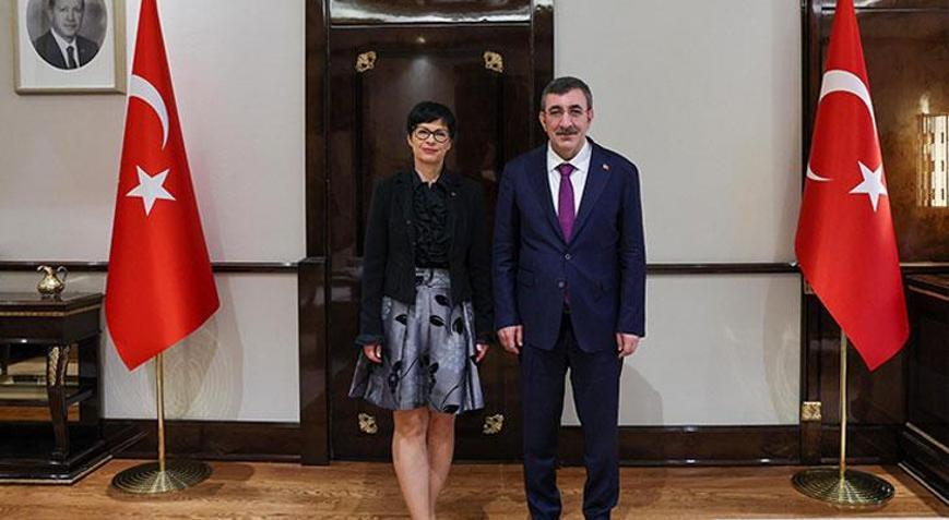 Cevdet Yılmaz, AB Komisyonu Üyesi Kos ile görüştü