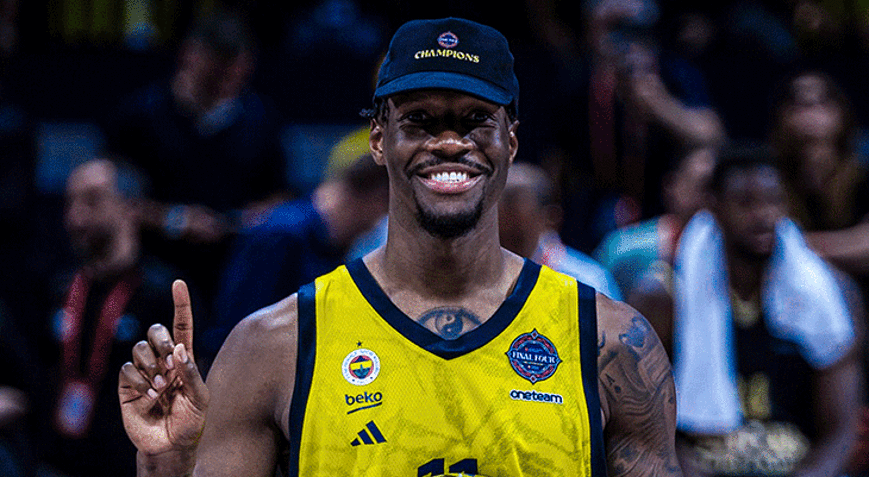 Fenerbahçeden Nigel Hayes-Davis hamlesi Transfer yarışı