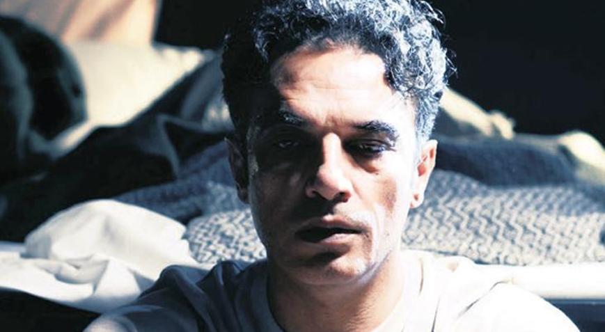 ‘Mahkum’la sahnelere dönüyor‘