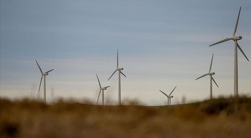 Türkiyenin rüzgar enerjisi kurulu gücü 16 bin megavat eşiğinde