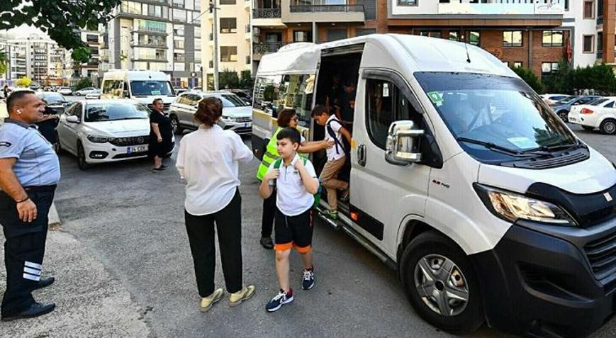 İzmirde öğrenci servis ücretleri belli oldu