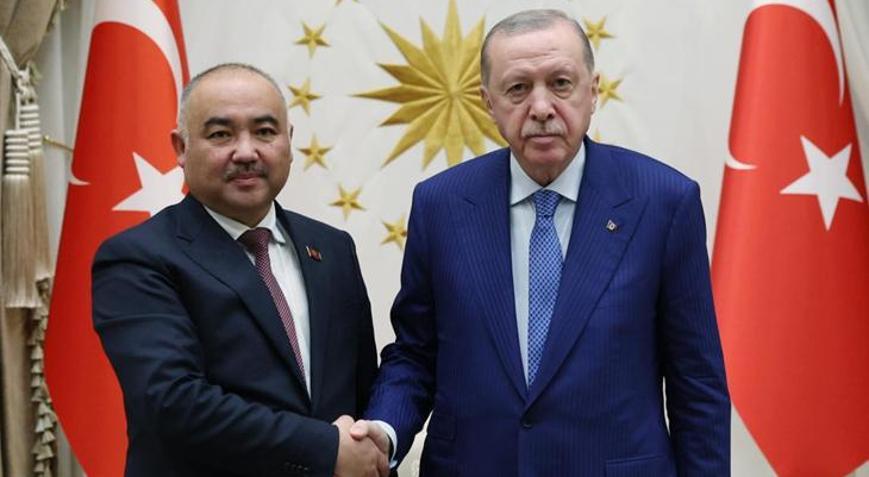 Cumhurbaşkanı Erdoğan, Kırgızistan Meclis Başkanı Turgunbek Uuluyu kabul etti