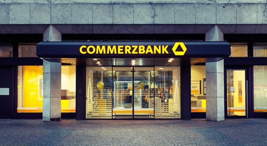 Commerzbankın karı tahminleri aştı