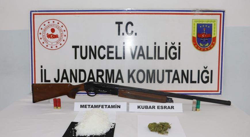Tunceli’de uyuşturucu satıcılarına operasyon : 4 tutuklama