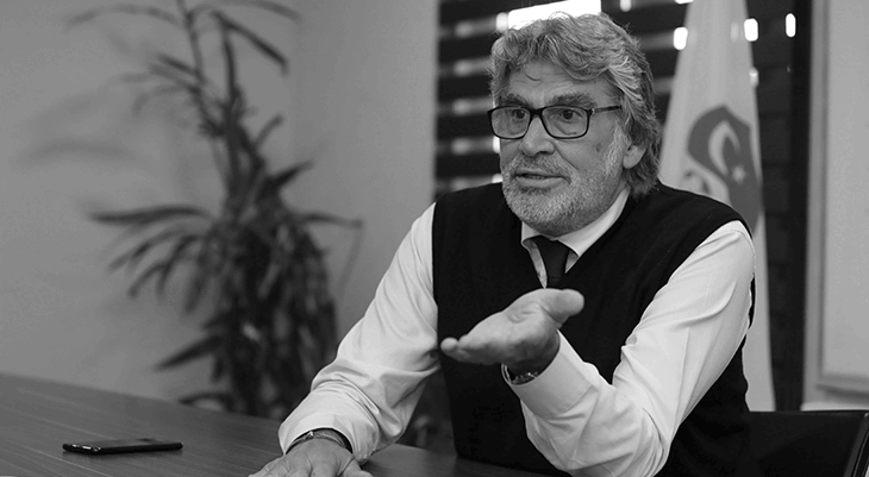 Eski Milli futbolcu Ömer Kaner hayatını kaybetti