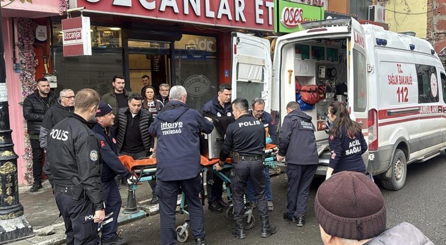 Kasapta korkunç kaza Elini kıyma makinesine kaptıran kadın makineyle birlikte hastaneye kaldırıldı