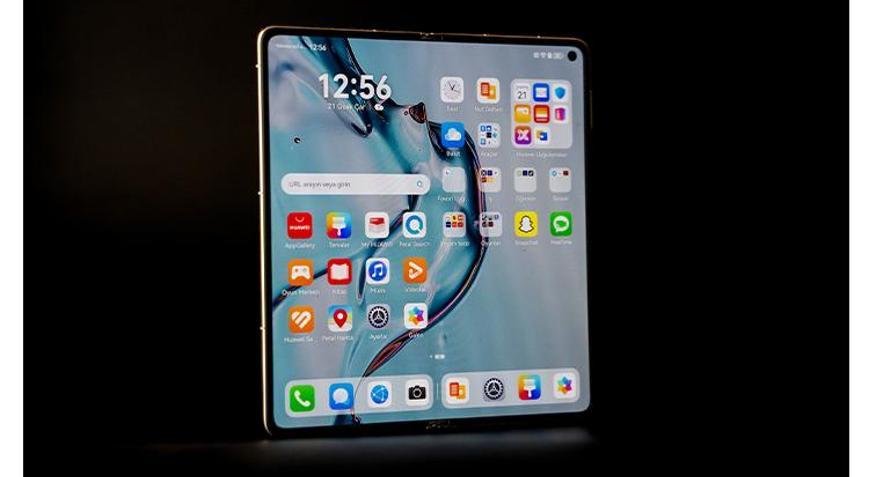 Aynı Anda Hem YouTube İzlemek Hem De Excel Hazırlamak Bu Telefonda Mümkün : HUAWEI Mate X7