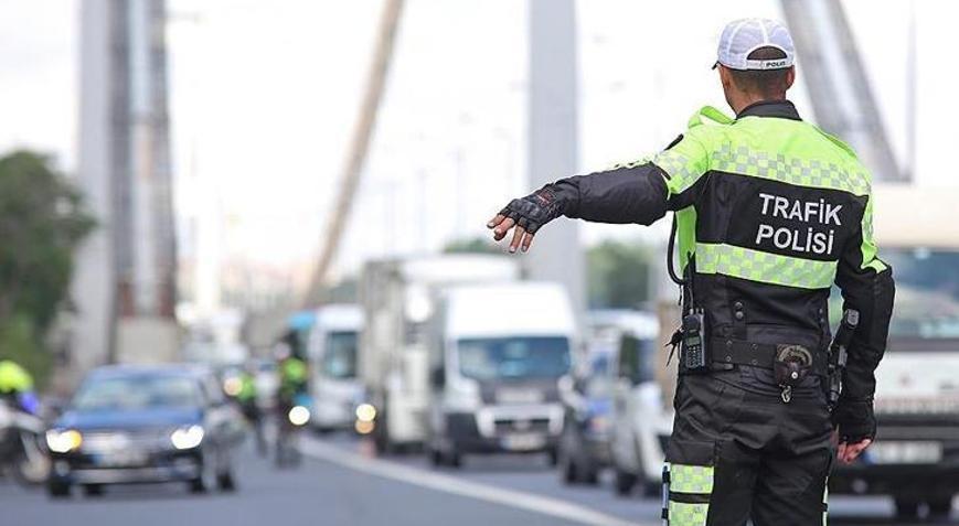 SON DAKİKA Trafik düzenlemelerini içeren kanun teklifi TBMM Genel Kurulunda kabul edildi