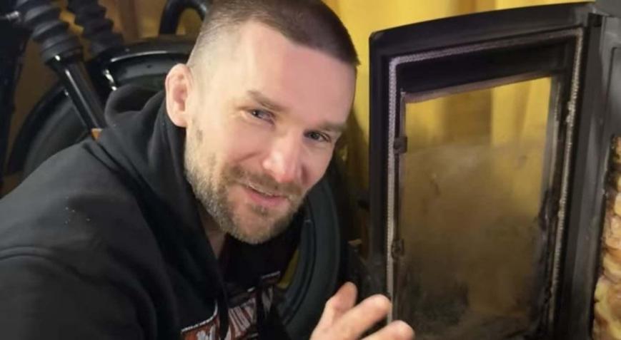 Fiyatlar artınca evini ısıtmanın farklı yöntemini buldu Daha hesaplı, 5 saat sürüyor