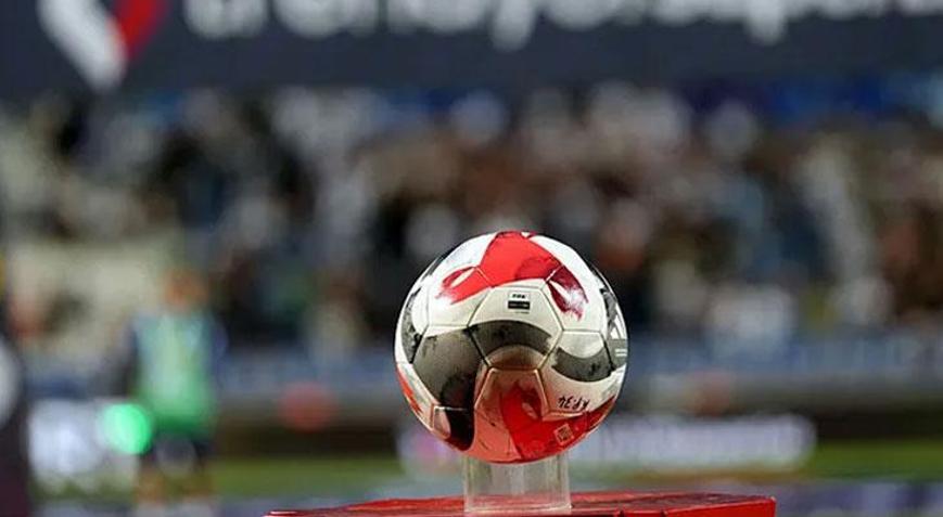 Yayın ihalesinde yeni öneri Süper Lig devlerinden karar çıktı