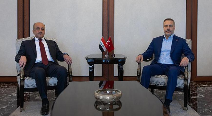 Dışişleri Bakanı Hakan Fidan Irak Savunma Bakanı Abbasi ile görüştü