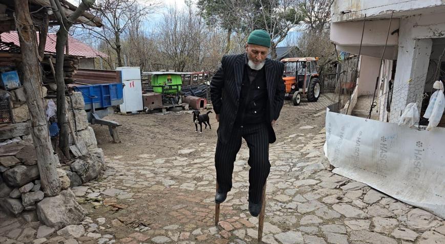 Babasından öğrendi, 70 yıldır ayakcaktan inmiyor Bu geleneği devam ettirmezler