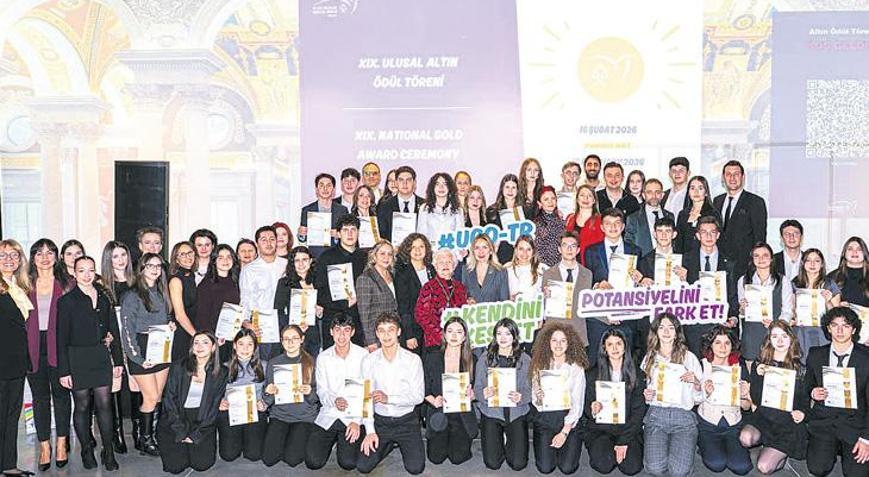 Gençlere ‘Altın Ödül’