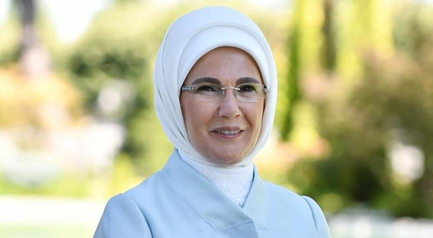 Emine Erdoğandan ramazan paylaşımı: Bir vicdan seferberliğine vesile olsun