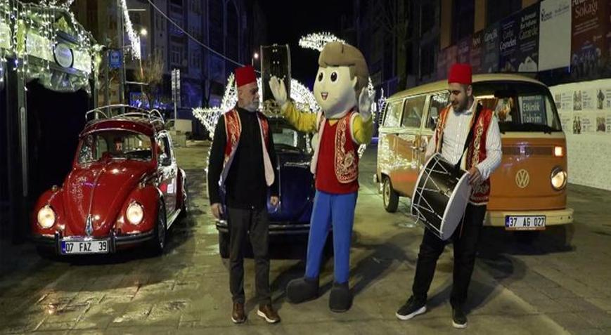 İstanbulda vosvoslu sahur geleneği sürüyor