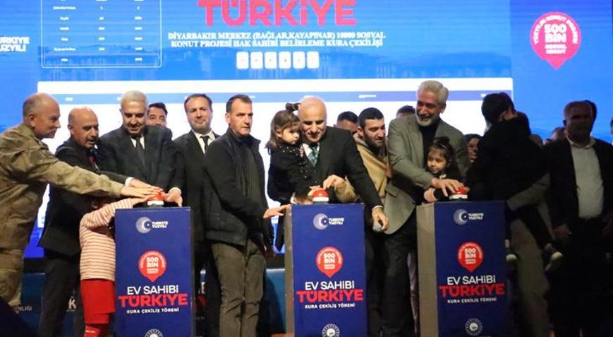 Diyarbakırda TOKİ sosyal konut heyecanı Kuralar çekildi