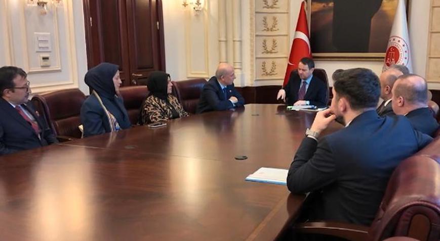 Adalet Bakanı Gürlek, İstanbul 2 Nolu Barosunun başkan ve yönetimi ile görüştü