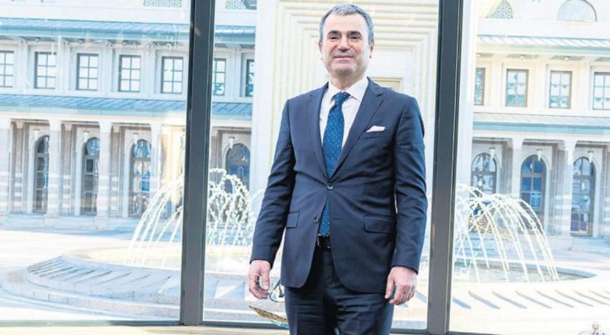 ‘Herkesi ekran başına bekliyoruz