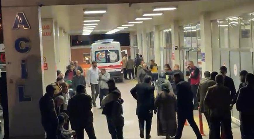 Şanlıurfada husumetli aileler kavga etti: Biri uzman çavuş 8 yaralı