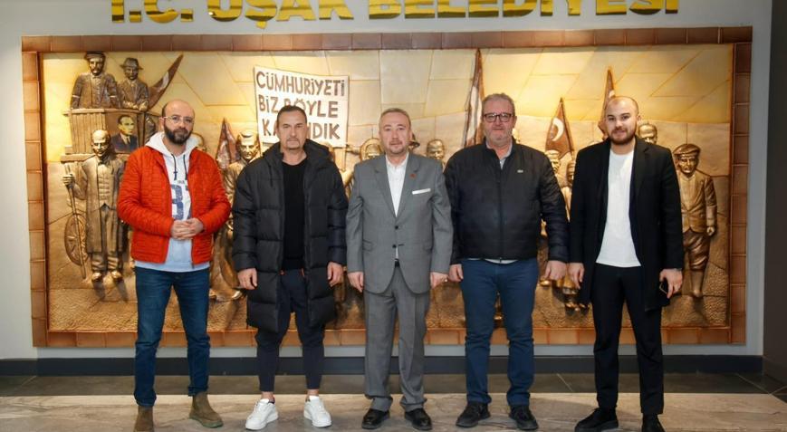 Uşaksporda Başkan ve Teknik Adam kavgasına rağmen takım kazanmaya devam ediyor