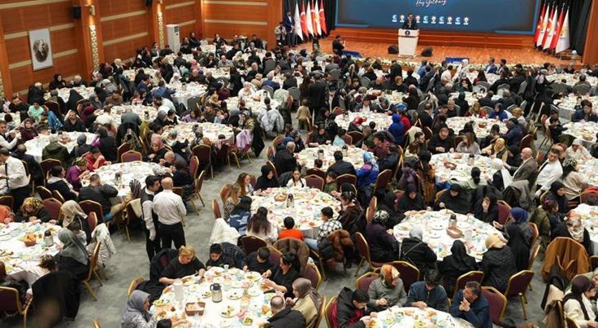 AK Parti İstanbul İl Başkanlığında Komşuluk İftarı düzenlendi