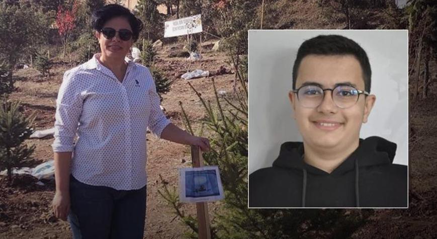 Evlat acısına yüreği dayanmadı Oğlunun mezarı başında fenalaşan anne hayatını kaybetti
