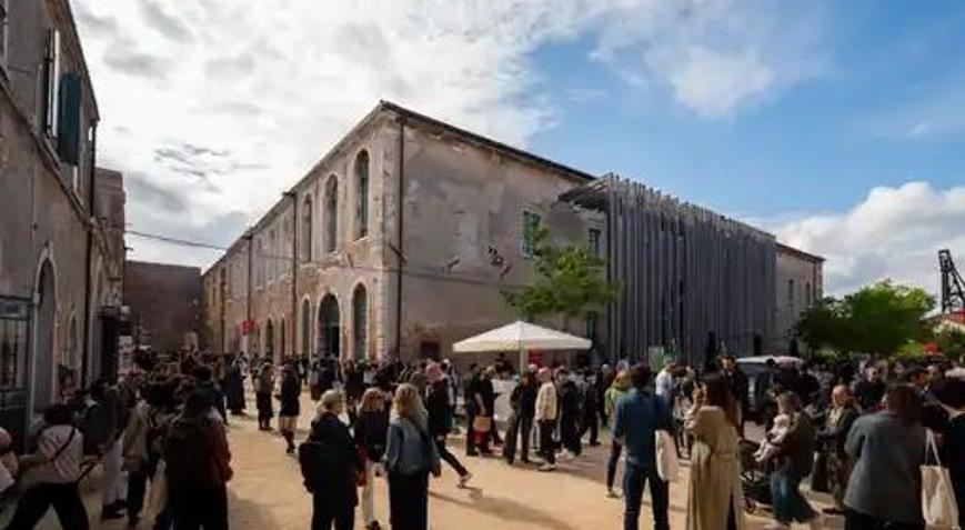 61. Venedik Sanat Bienalinde Türkiye Pavyonuna destek