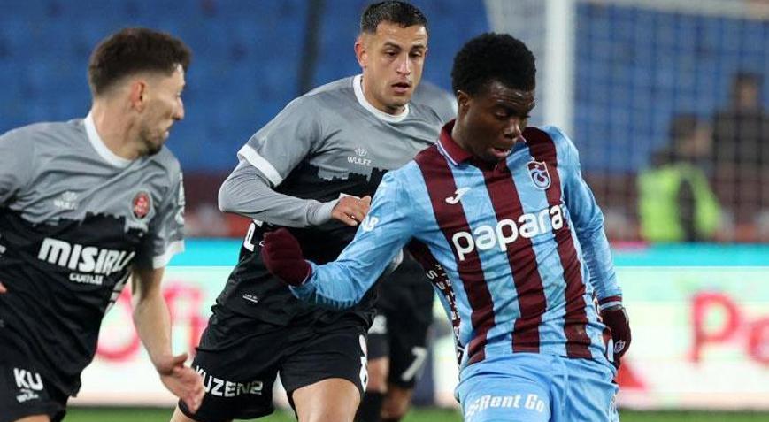 Trabzonsporda Oulaiden transfer açıklaması: Lig şampiyonluğu kazanmaya odaklanmış durumdayım