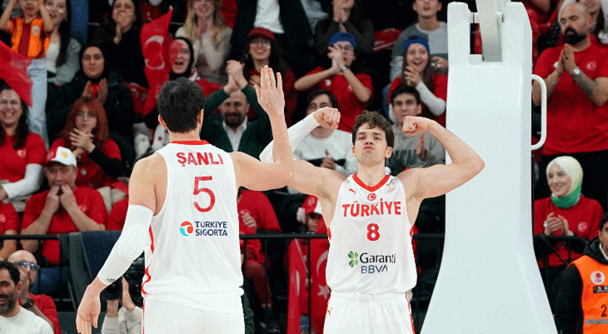 12 Dev Adam, Sırbistanı devirdi Milliler adını üst tura yazdırdı