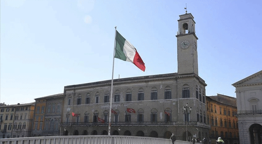 İtalya Başbakanlığı yakınlarındaki şüpheli çantaya bomba imha ekipleri müdahale etti