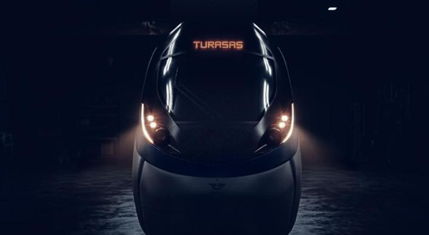 Türkiyenin ürettiği ilk hızlı tren raylara iniyor: Tarih belli oldu