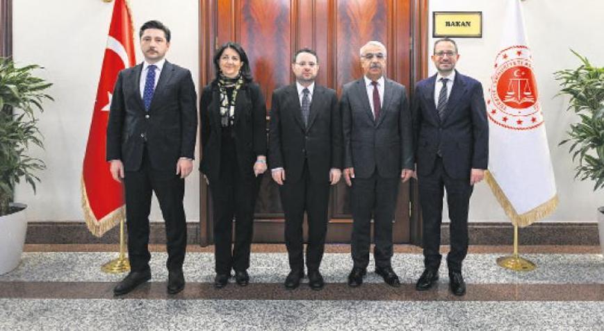 İmralı Heyeti’nden iki bakana ziyaret