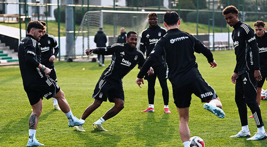 Beşiktaşta Galatasaray derbisi hazırlıkları sona erdi