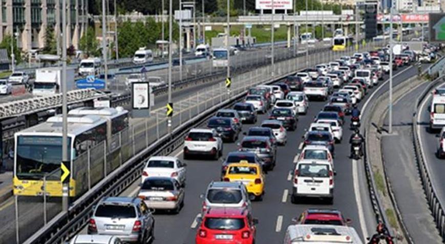 Trafikte hız limitleri ve cezalar güncellendi İşte yeni dönemin ayrıntıları...