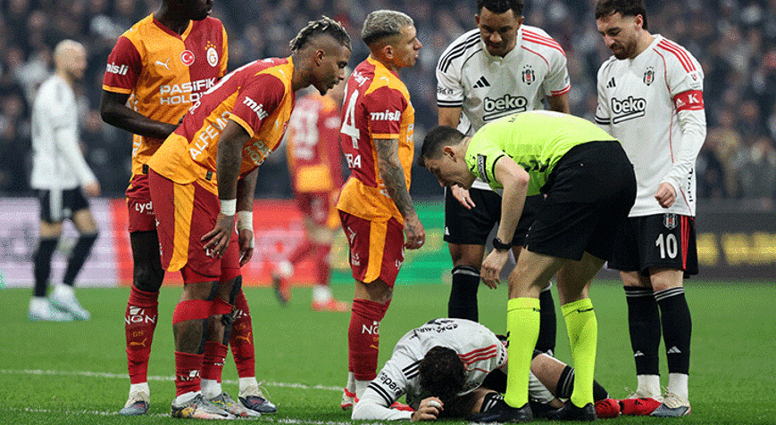 Beşiktaş - Galatasaray derbisinde kırmızı kart