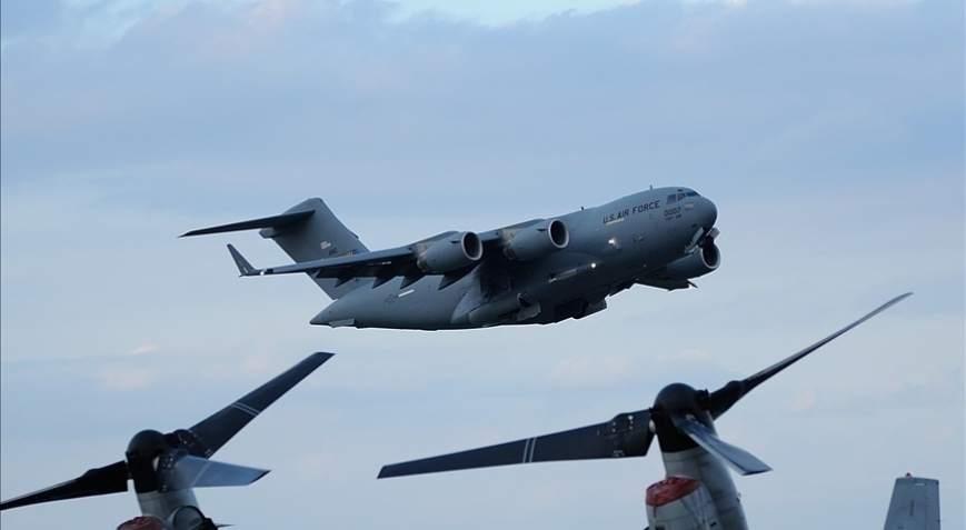 Güney Korede Orta Doğu hareketliliği iddiası Dev nakliye uçakları havalandı