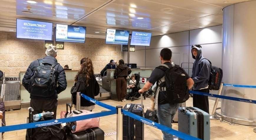 İsrailden büyük kaçış Binlerce kişi ülkeyi terk ediyor