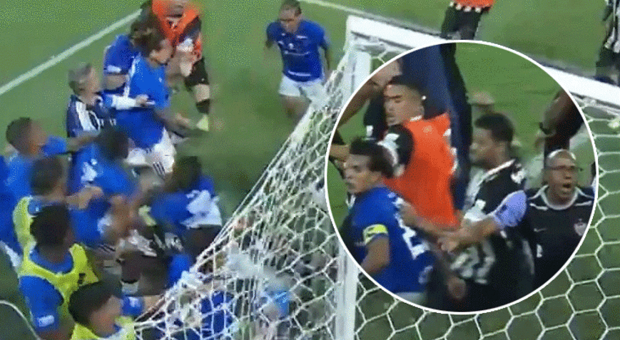 Cruzeiro-Atletico Mineiro maçında yumruklar havada uçuştu Tam 23 kırmızı kart