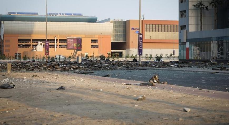 İran 10 günde 7 ülkeye 3 bin 95 mühimmat fırlattı