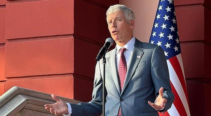 Petrolün 200 dolara ulaşması olası değil