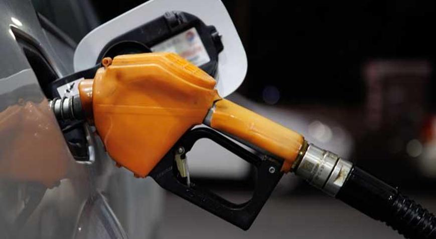 BENZİN VE MOTORİNE ZAM GELDİ Brent Petrol yeniden 100 dolar seviyesinde İşte 13 Mart Cuma güncel akaryakıt fiyatları...