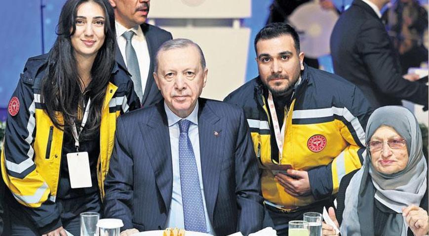 Cumhurbaşkanı Erdoğan, 14 Mart Tıp Bayramı iftar programında konuştu: Türkiye krize çözüm arıyor
