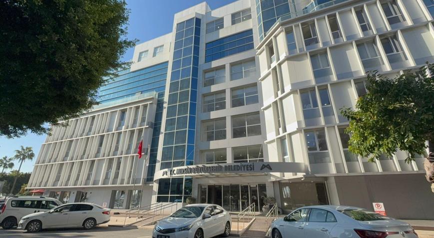 Mersin Büyükşehir Belediyesine operasyonda 20 kişi daha gözaltı daha
