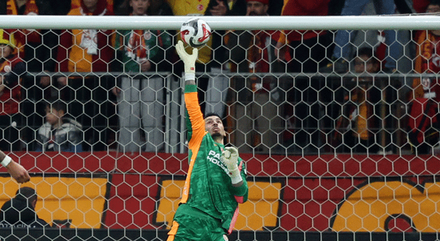 Galatasarayda Uğurcan Çakırdan 16 kurtarış