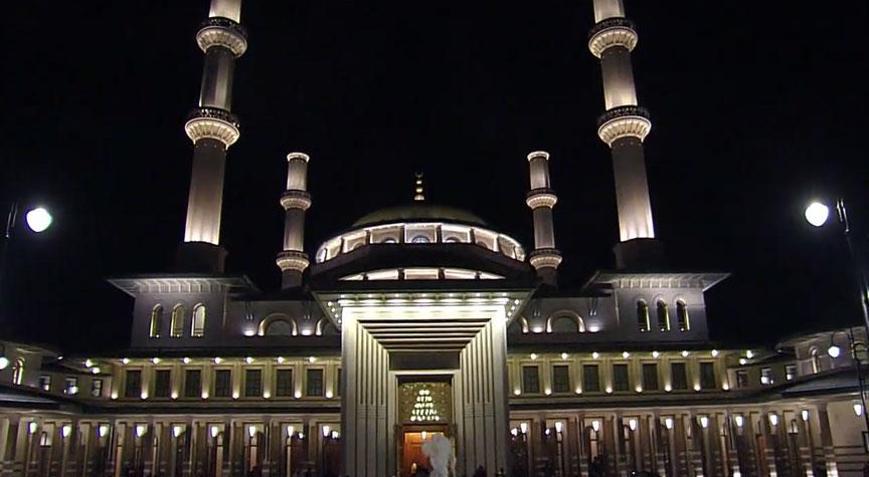 Millet Camii’nde ‘Kadir Gecesi Özel’ yayını