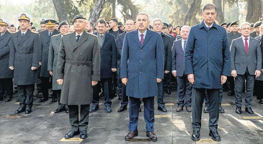 İzmir’de Çanakkale şehitlerine vefa