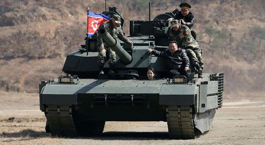 Dünyanın konuştuğu görüntü Kuzey Kore lideri Kim Jong-unun kızı tank kullandı